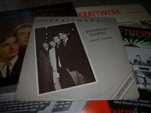 Kraftwerk showroom dummies - kraftwerk,